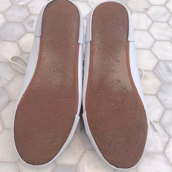 ❌CLEARANCE Old Navy Animal Print Low Top Lace Up Sneakers Shoes Women’s Size 7 - Picture 8 of 10